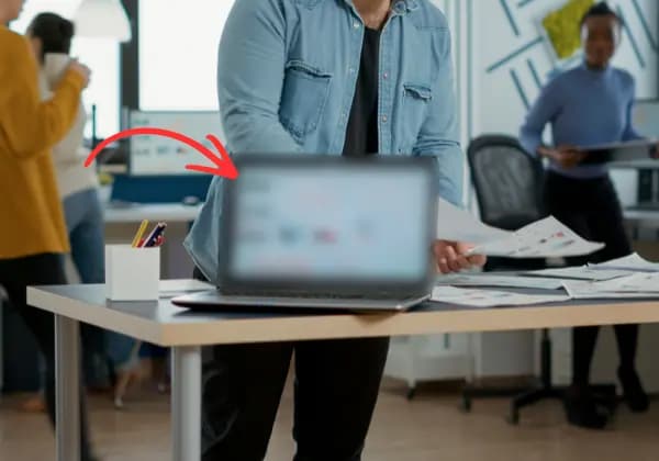 Tracking a moving object with blur in video